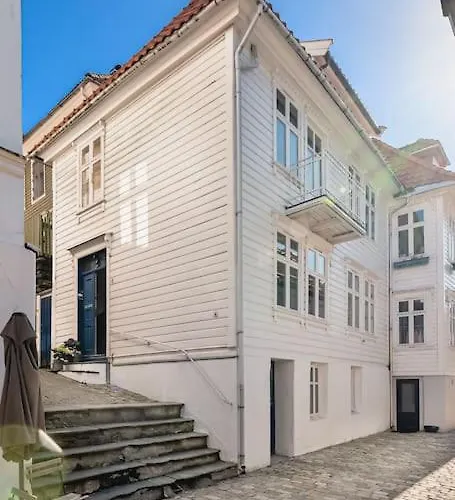 Lejlighed Dinbnb I Luxury Feel 100m From Bryggen