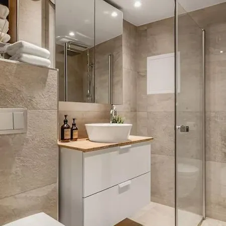 Dinbnb I Luxury Feel 100m From Bryggen * برغن